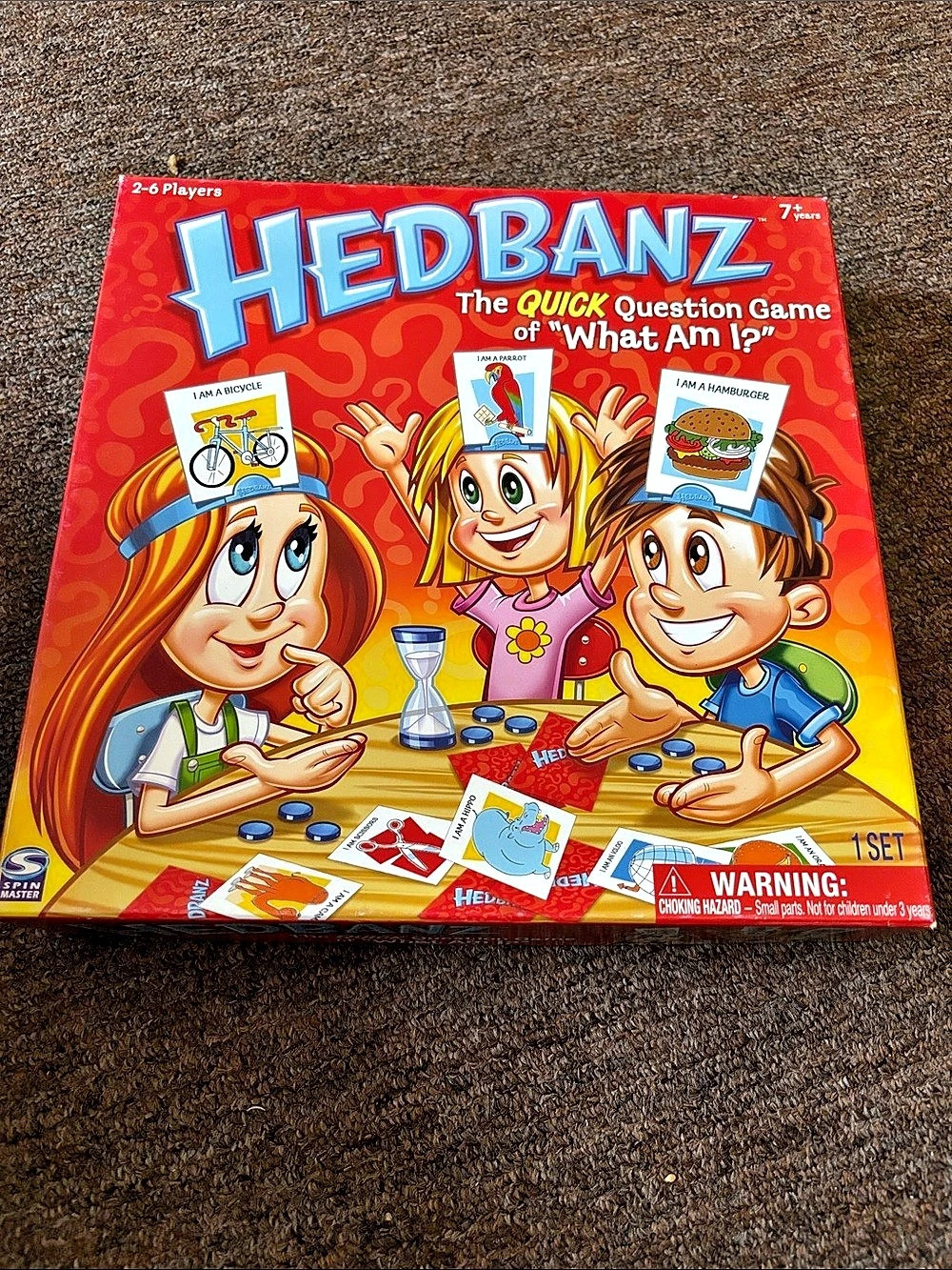 Spin Master Hedbanz 2010The Quick Question Game of What Am I? Complete Set